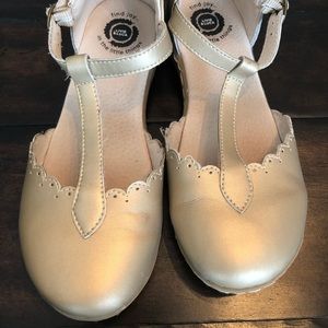 Livie and Lice size 1